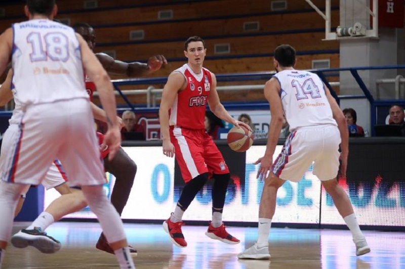 СУПЕРЛИГА: Пот срушио Динамик, првенац Војводине